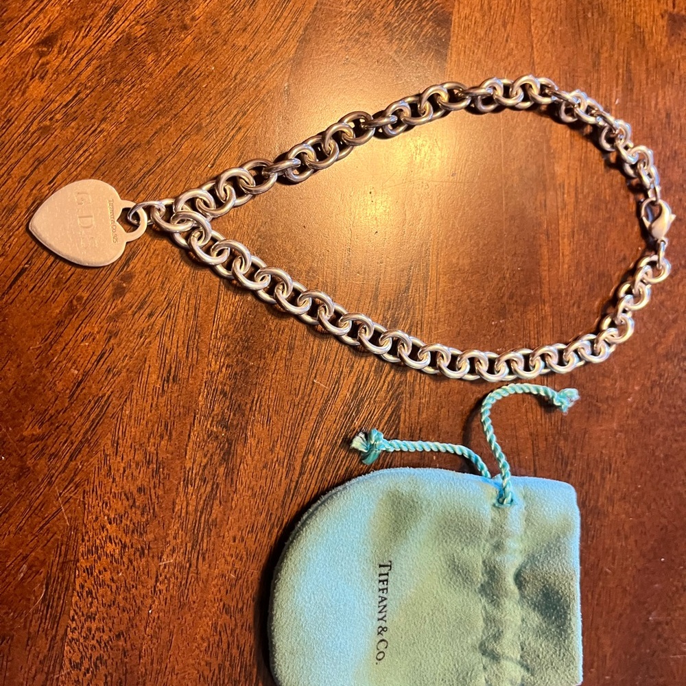 Tiffany & Co. Silver Chain Necklace with Heart Charm